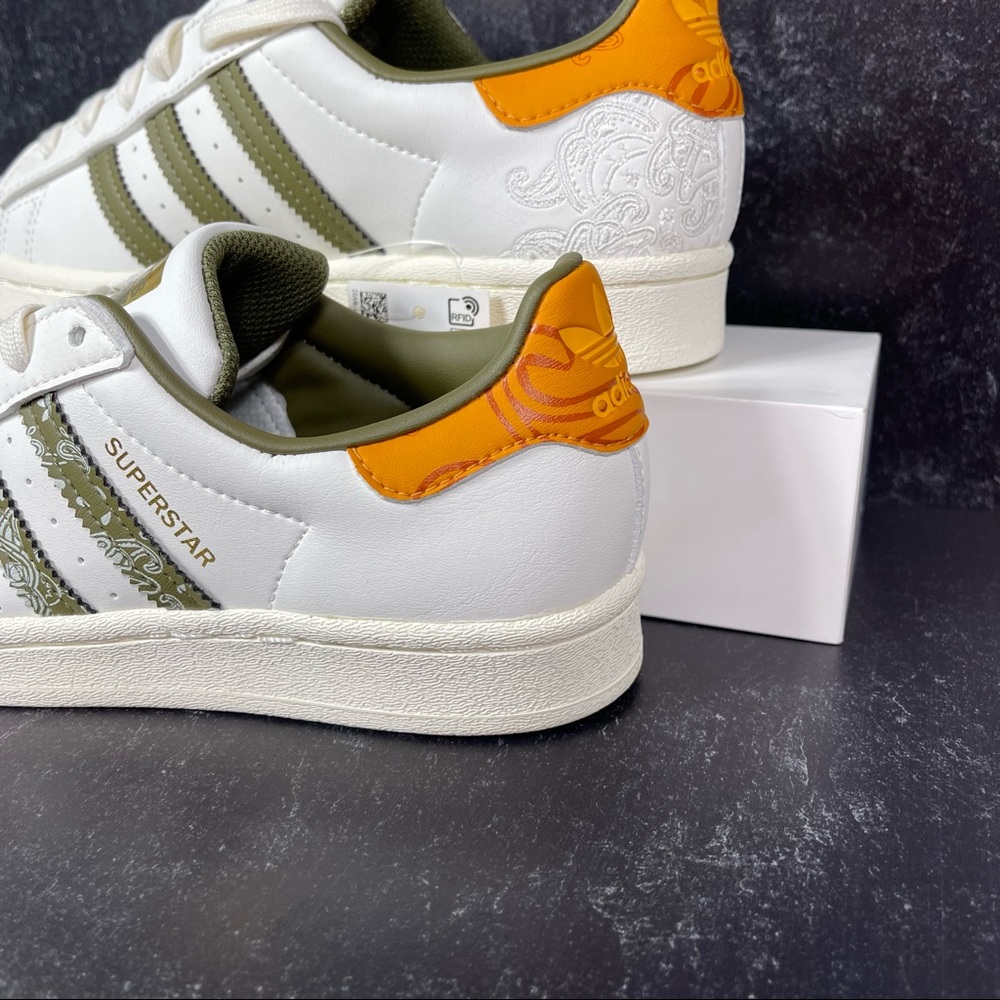 ADIDAS SUPERSTAR BANDANA OFF WHITE FOCUS ORANGE GREEN WOMENS SHOES SIZE 5 NEW - Picture 9 of 10